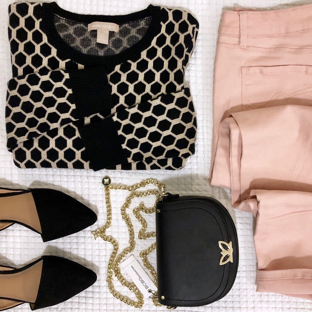 Banana Republic Sweater Hexagon Print